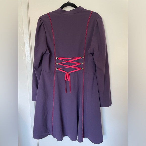 Her Universe House of the Dragon Rhaenyra Waistcoat Large - Picture 4 of 4